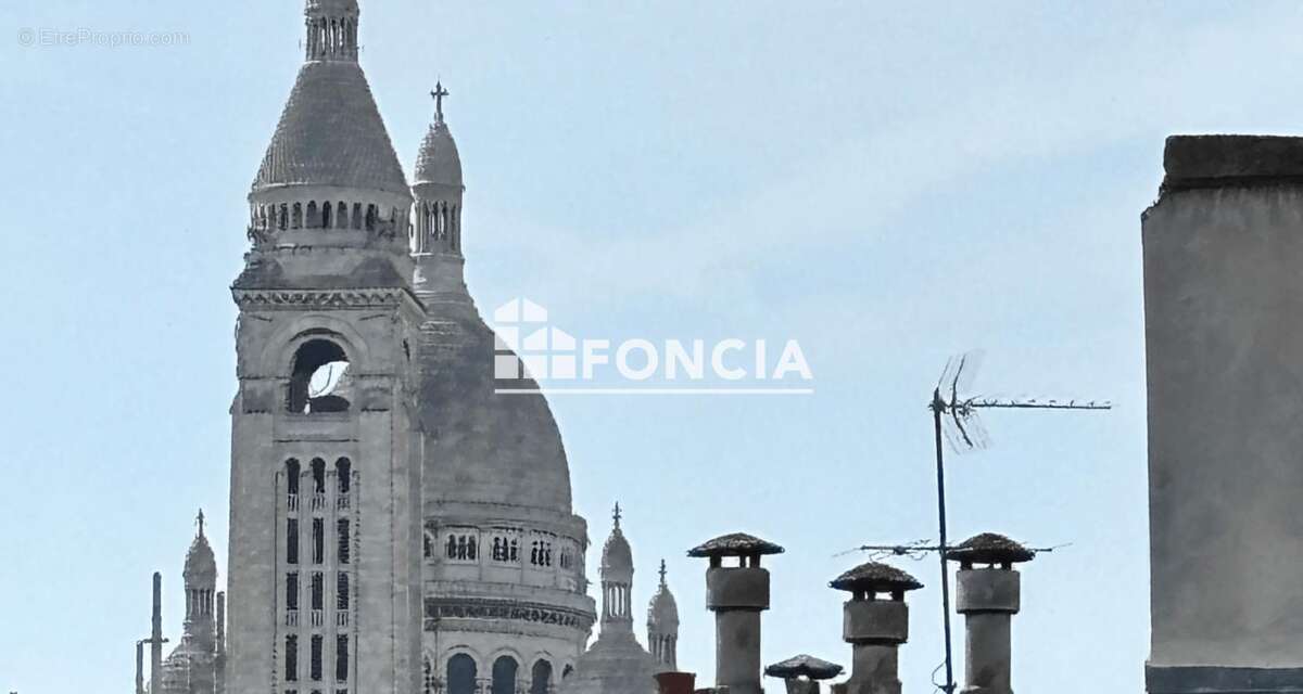 Appartement à PARIS-18E