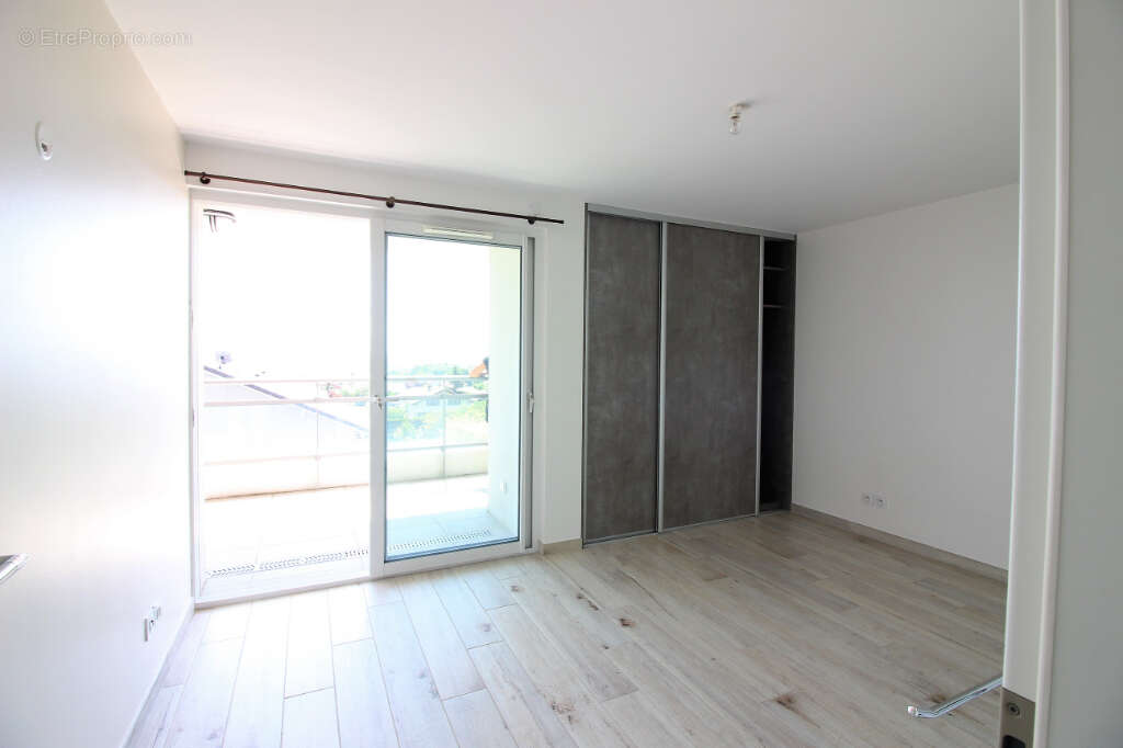 Appartement à DIVONNE-LES-BAINS