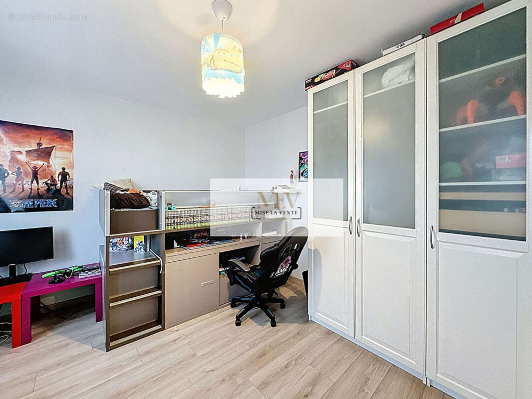 Maison à BRY-SUR-MARNE