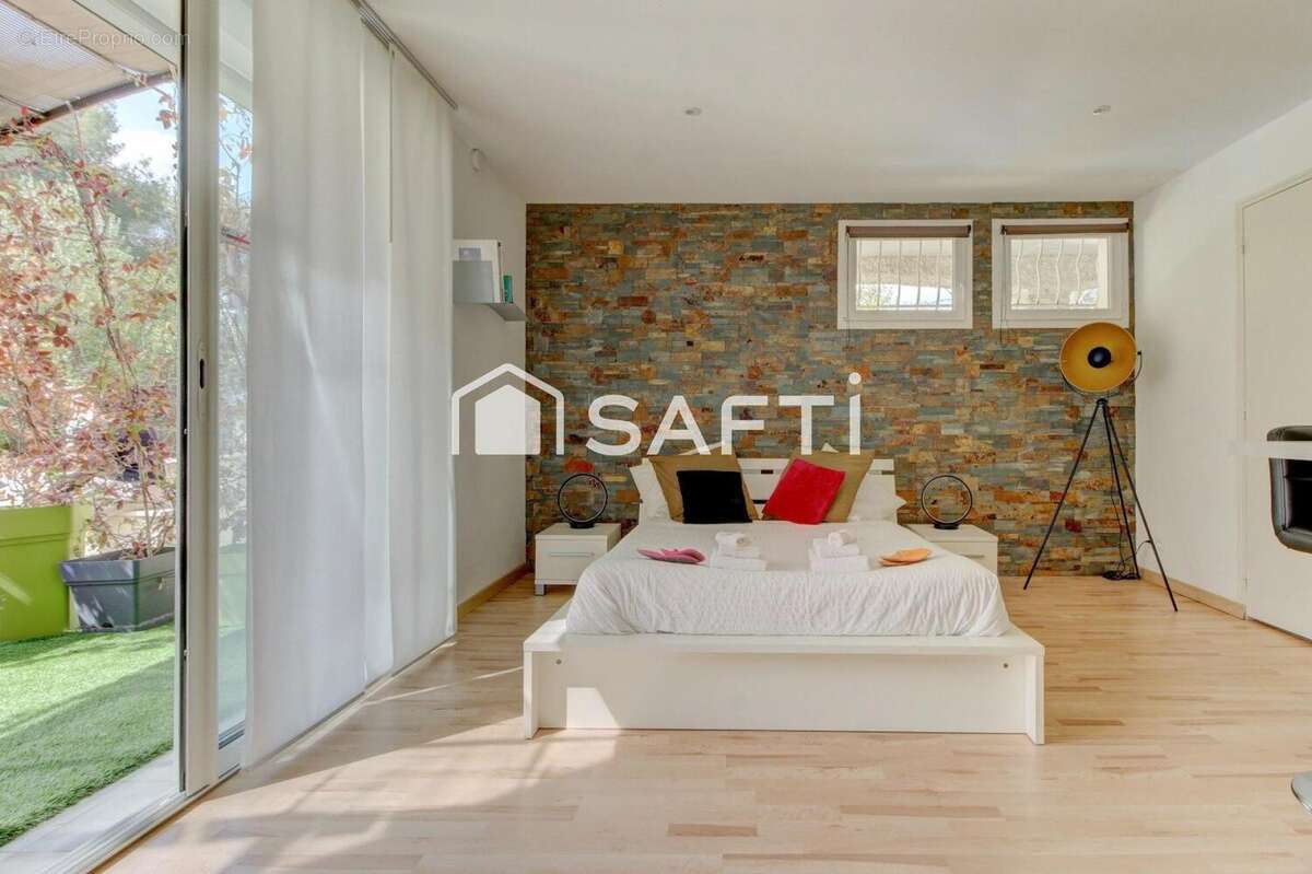 Photo 2 - Appartement à AUBAGNE