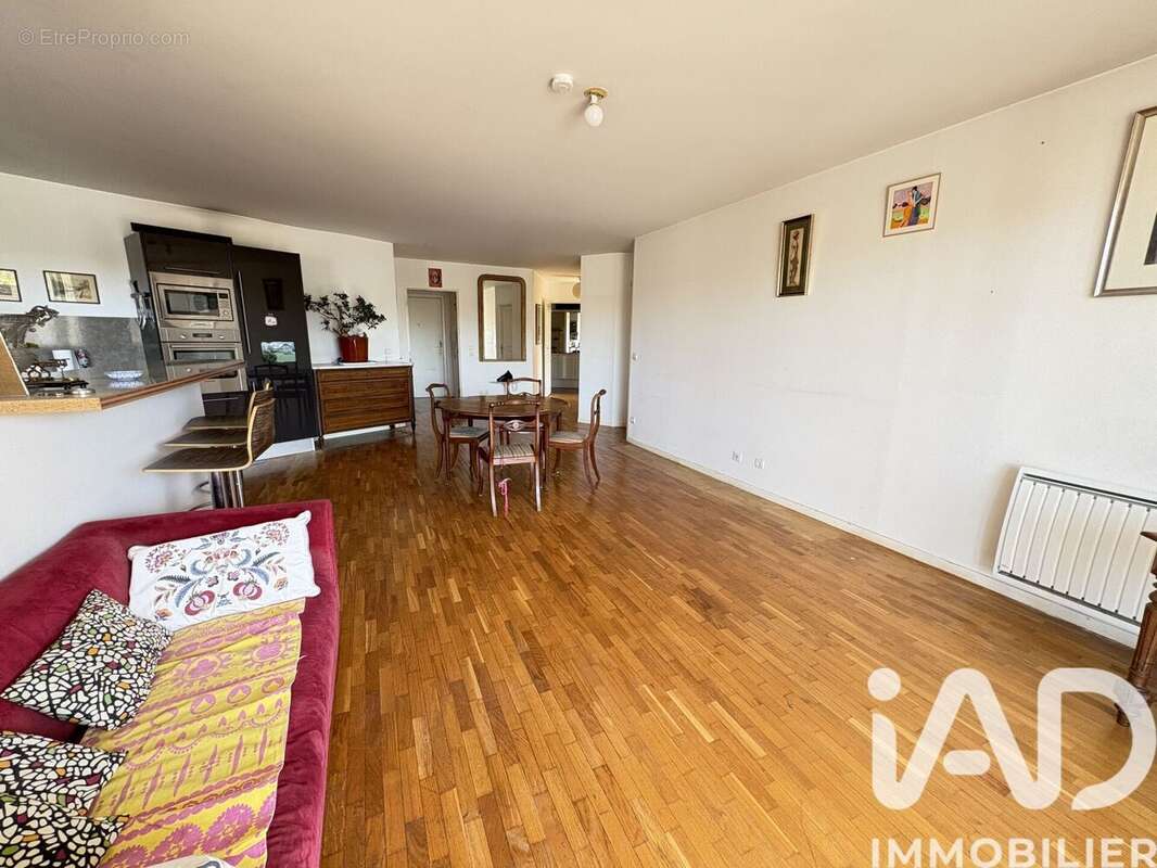 Photo 5 - Appartement à LE PERREUX-SUR-MARNE