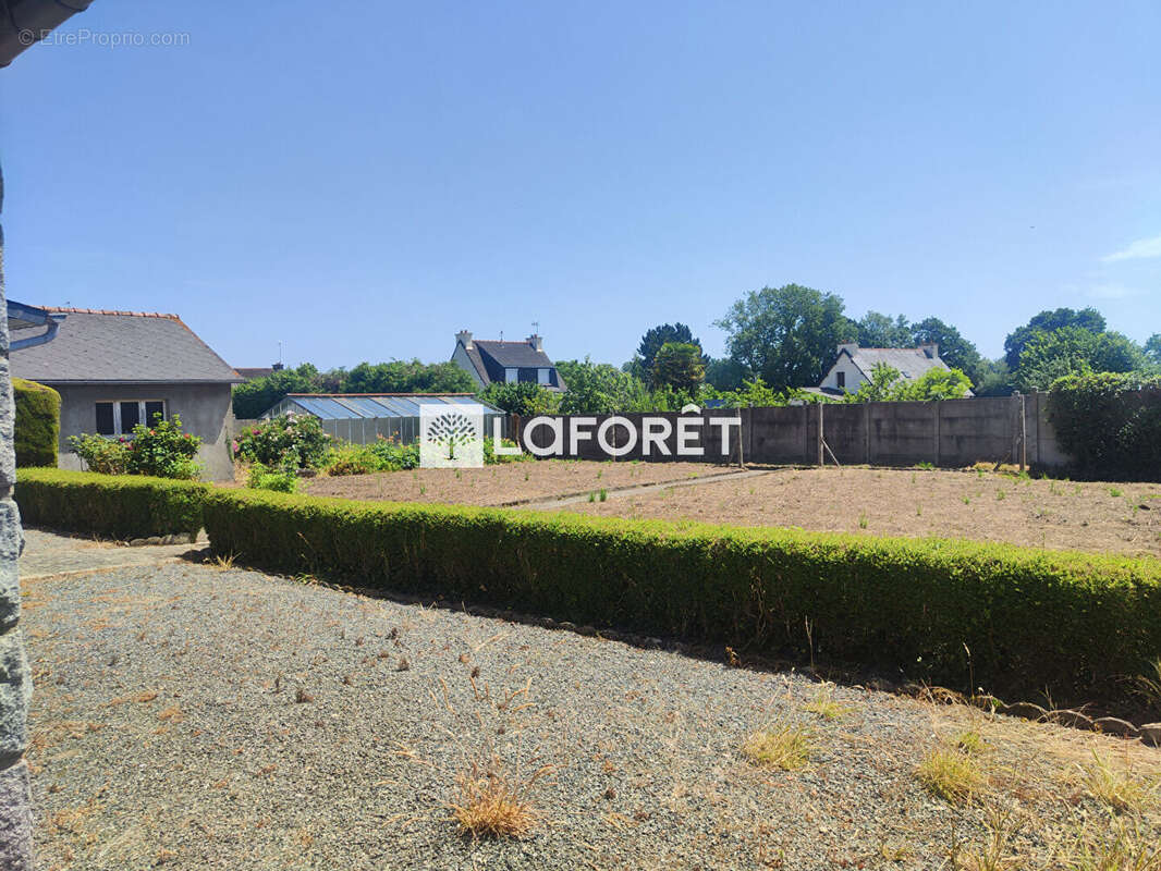 Belle opportunité ! Maison en pierre à fort potentiel ? 5 chambres avec vie de plain-pied, à 5 min de Guingamp - photo 18