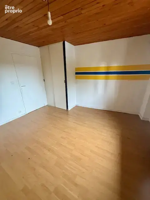 Maison mitoyenne au centre du village de GUYANS-DURNES - photo 19
