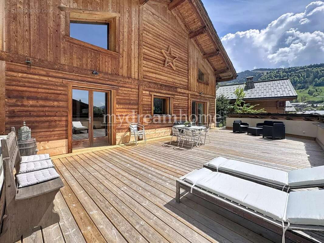 Chalet confortable de 340m², centre de Flumet (73590) - photo 3