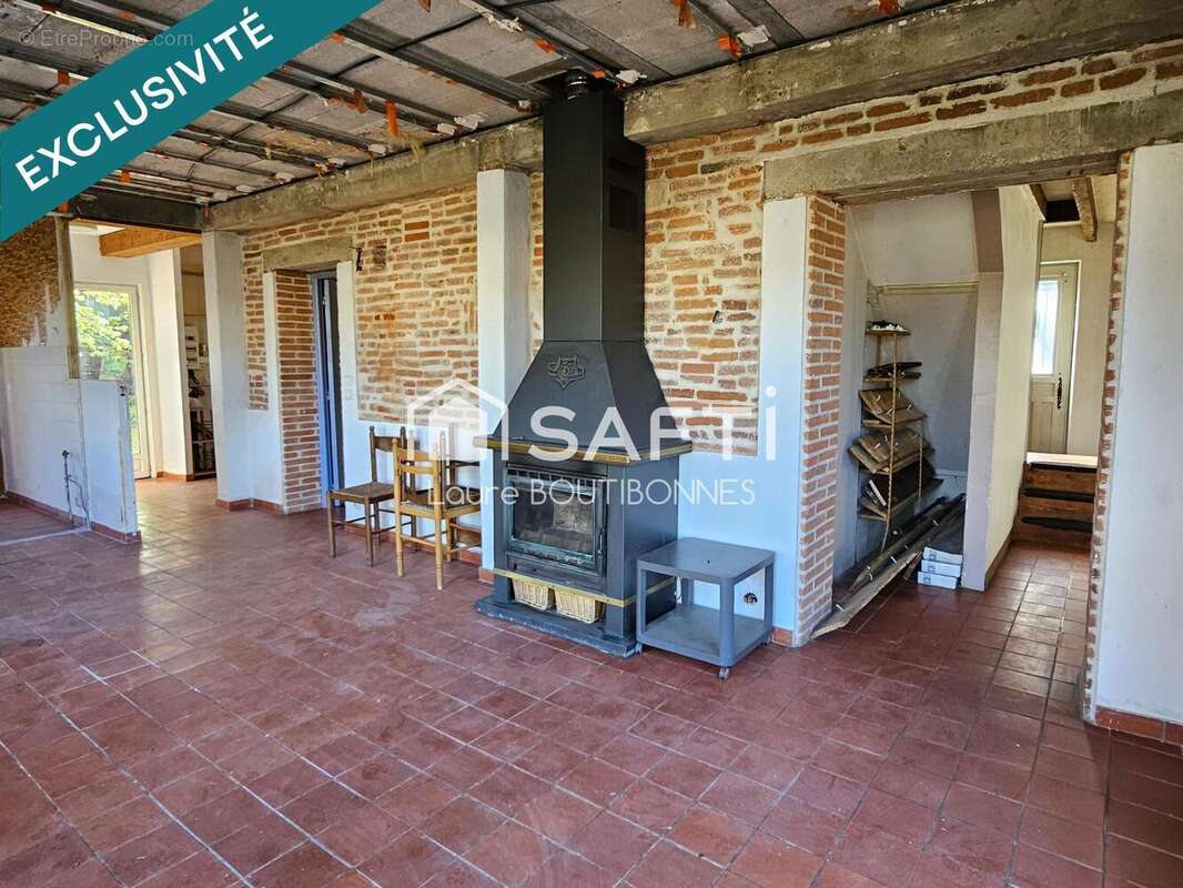 Photo 3 - Maison à SAINT-SULPICE