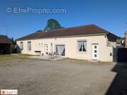 Photo 1 - Maison à FEINGS