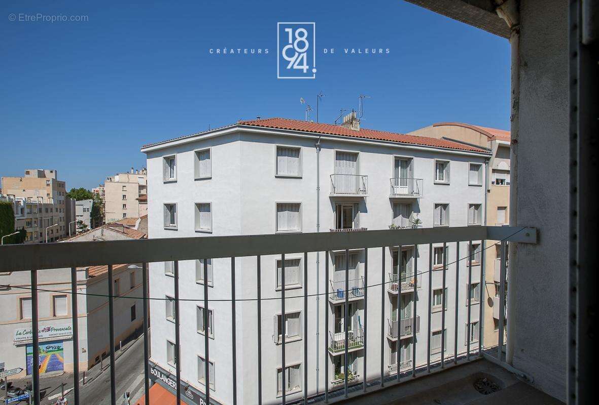 Appartement à MARSEILLE-5E