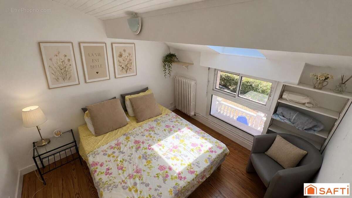 Maison 200 m² à Saint-Palais  - photo 9