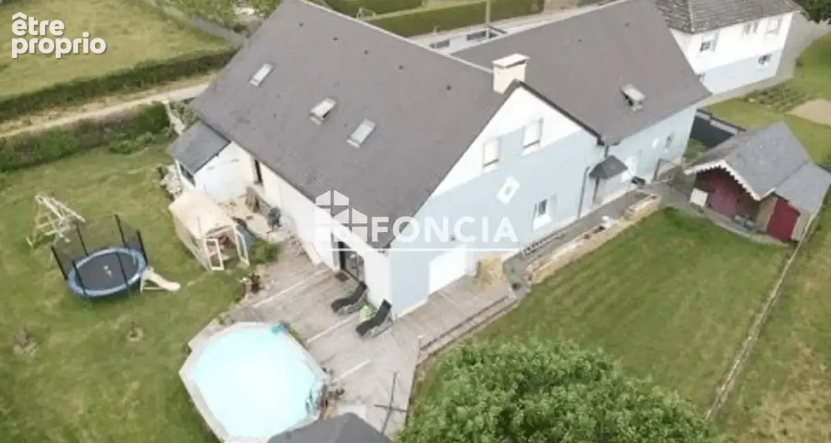 Photo Maison à Saint-Pierre-Sur-Orthe au prix de 239 900€