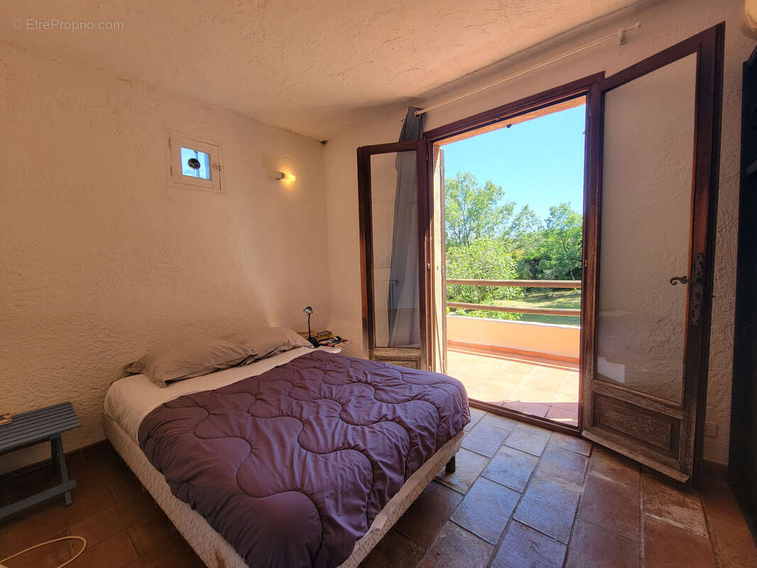 Maison à VALBONNE