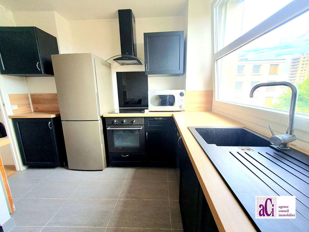 Appartement à L'HAY-LES-ROSES