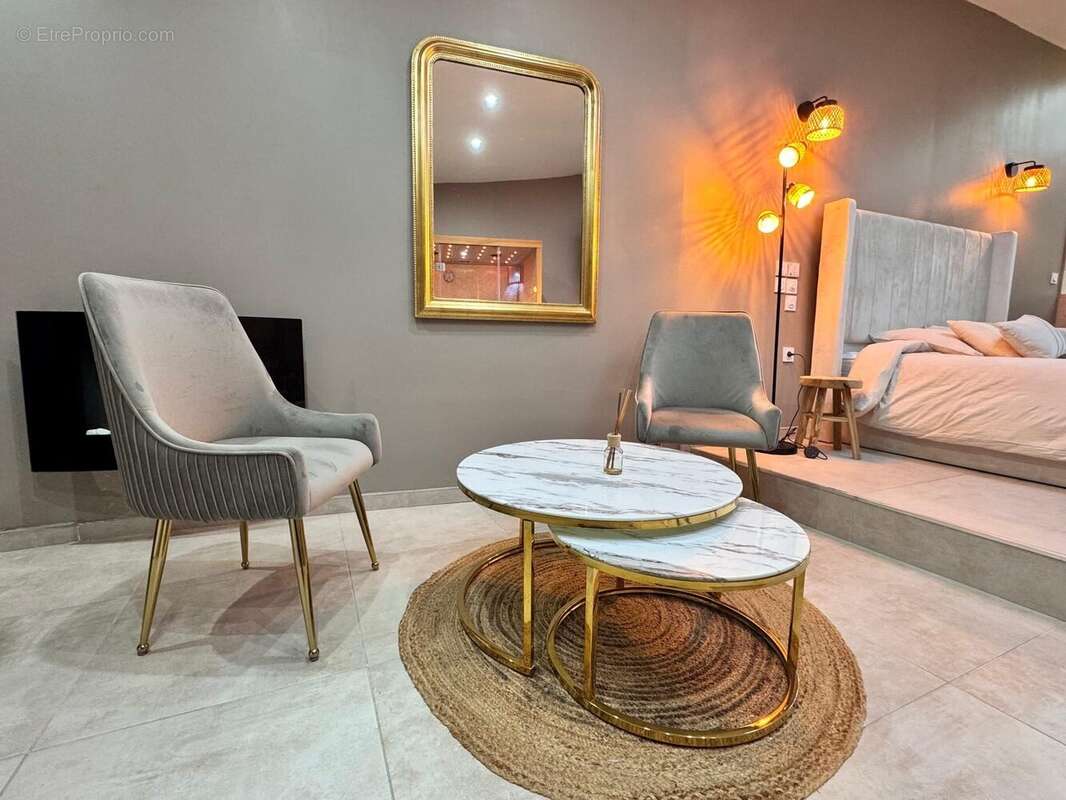 Commerce à SOISSONS