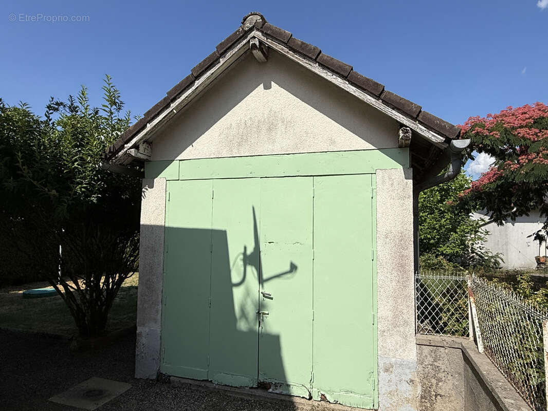 Maison à SAINT-SORNIN-LAVOLPS