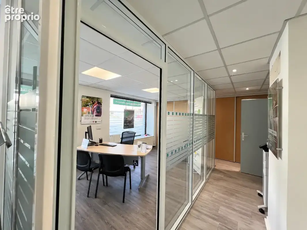 HERICOURT- Murs commerciaux loués - spécial investisseur (Réf VH2114) - photo 2