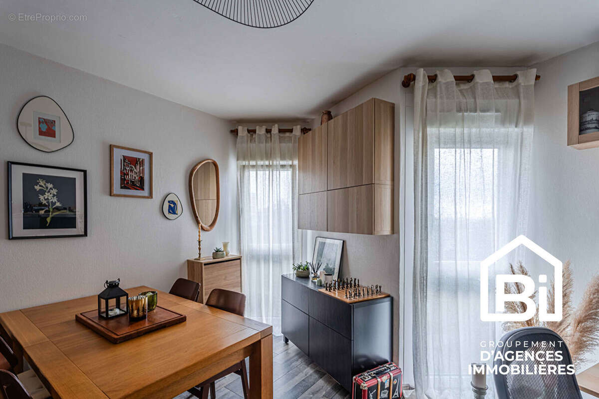 Appartement à HEROUVILLE-SAINT-CLAIR
