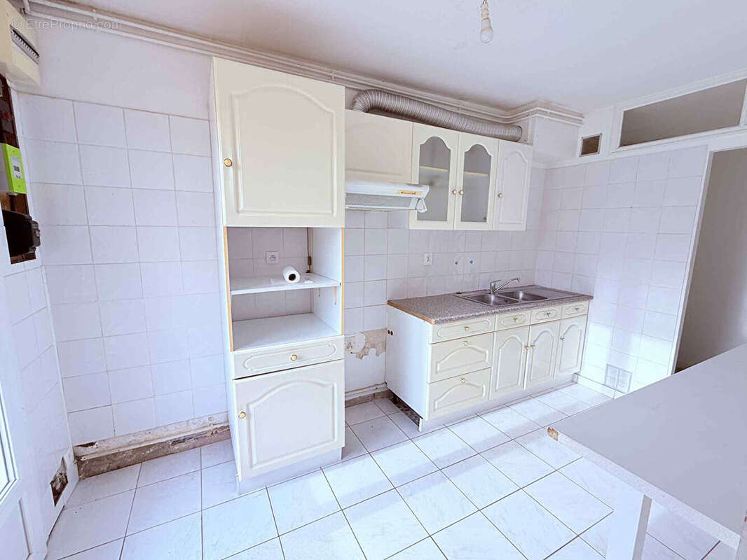 Maison à SAINT-SULPICE-ET-CAMEYRAC