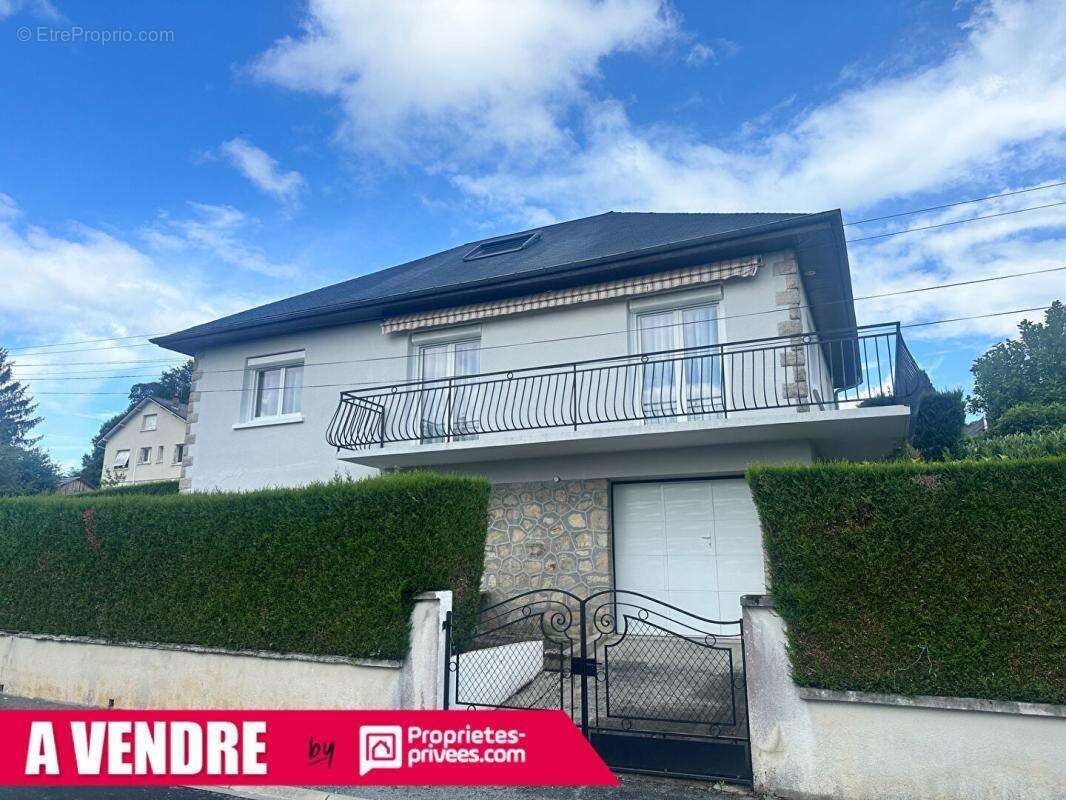 Maison à TREIGNAC
