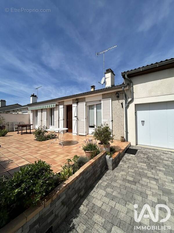 Photo 1 - Maison à TROUY