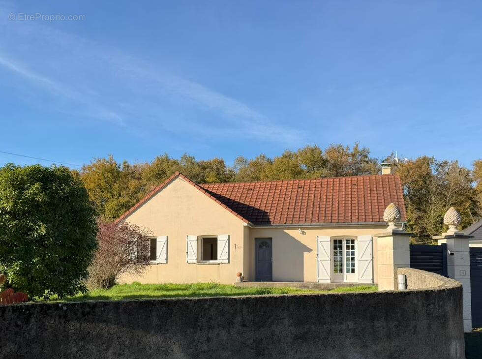 Maison à SAINT-BENOIT-DU-SAULT