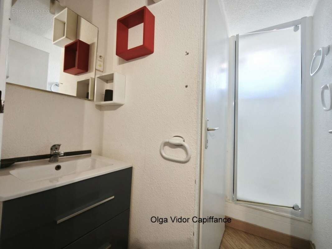 CAP D'AGDE Appartement à vendre 2 pièces avec cabine surface totale au sol 35,02 m² et parking privatif - photo 8