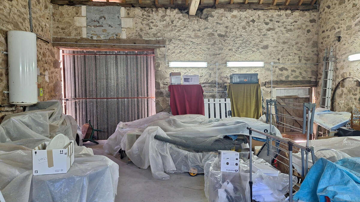 20260317_142607 - Maison à SAVIGNAC-DE-NONTRON