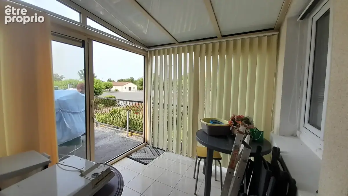 Vers le balcon