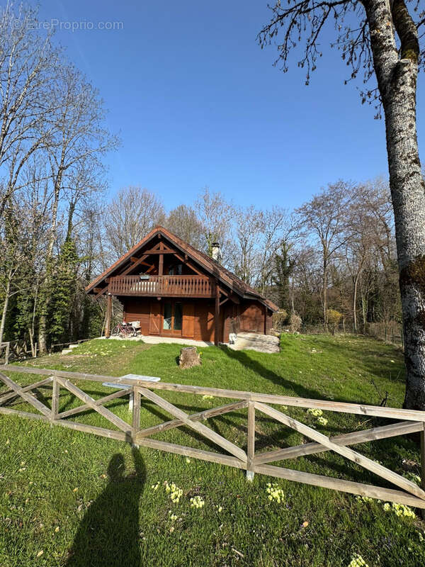 Maison à ALLONZIER-LA-CAILLE