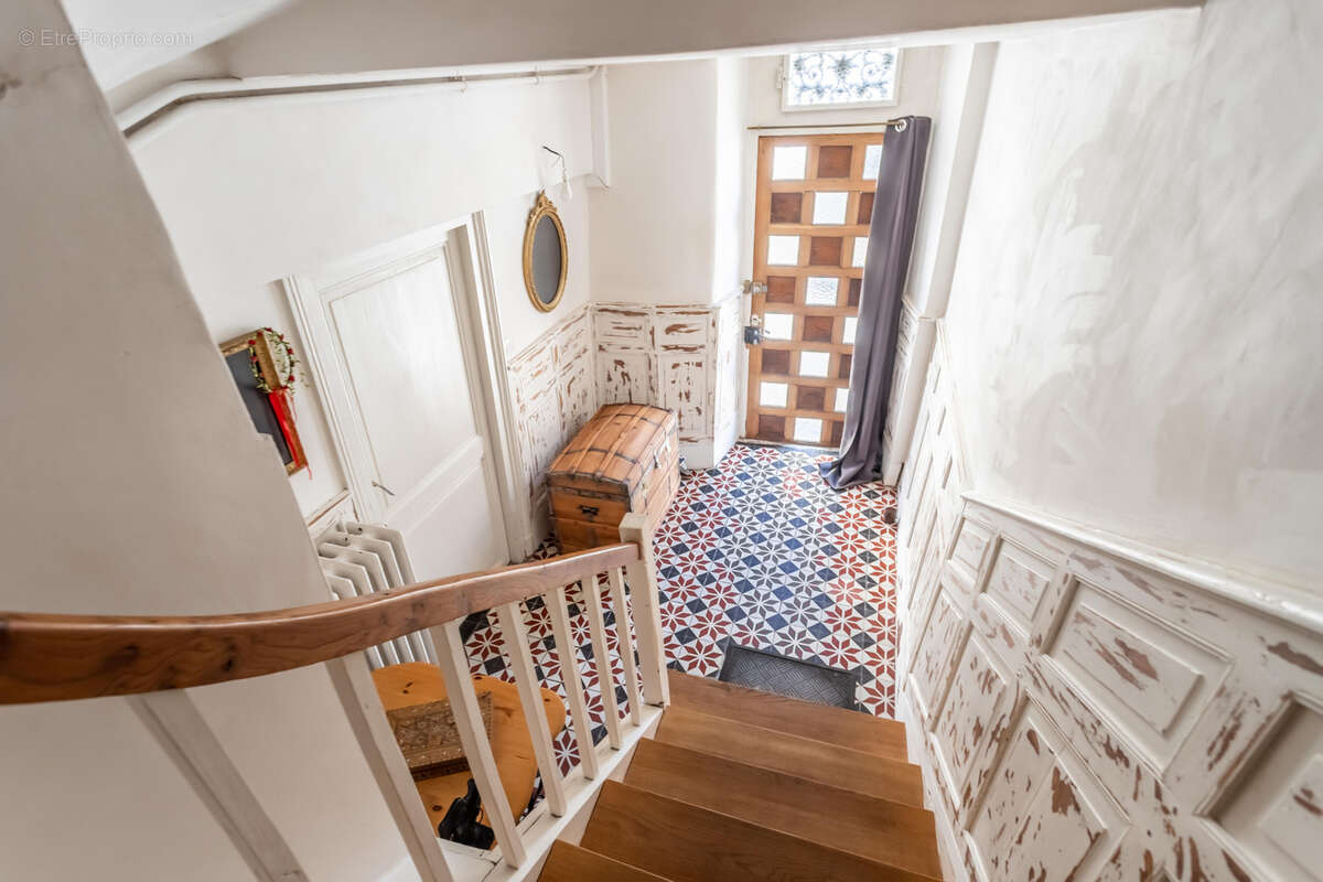 Maison de village avec garage - photo 17