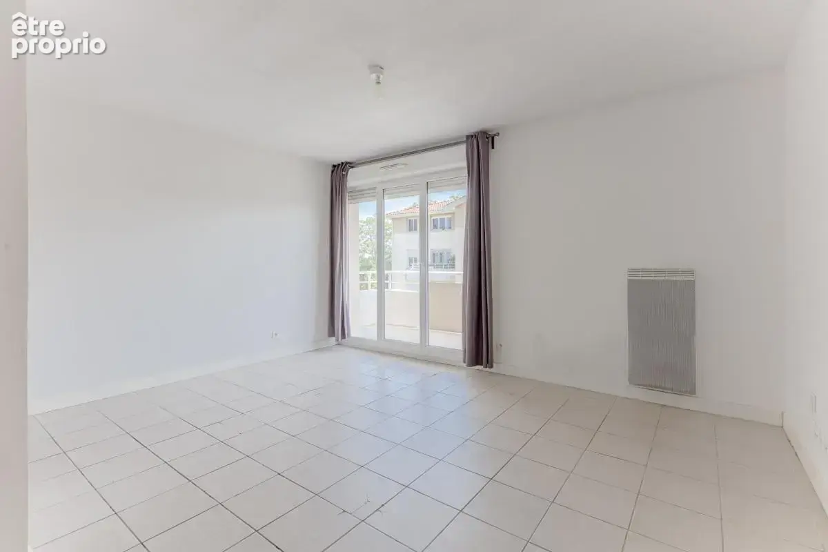 Appartement T2 de 41 m² avec piscine et parking - photo 4
