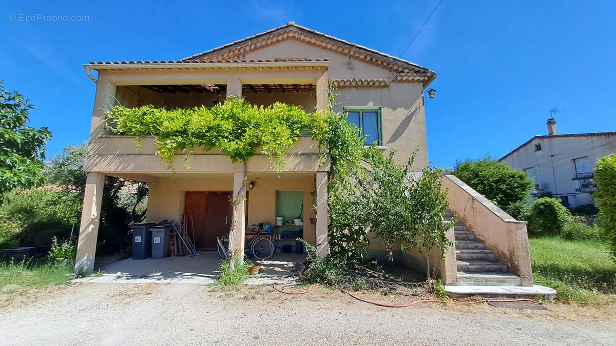 Maison à BOLLENE