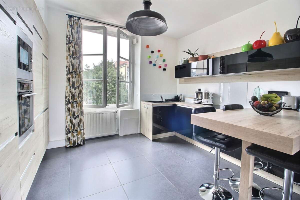 Appartement à VERSAILLES