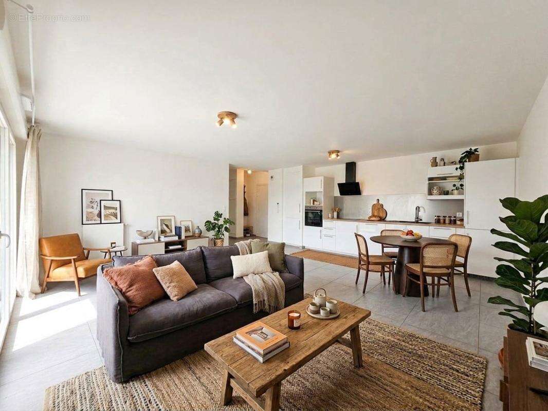 Appartement à QUINT-FONSEGRIVES