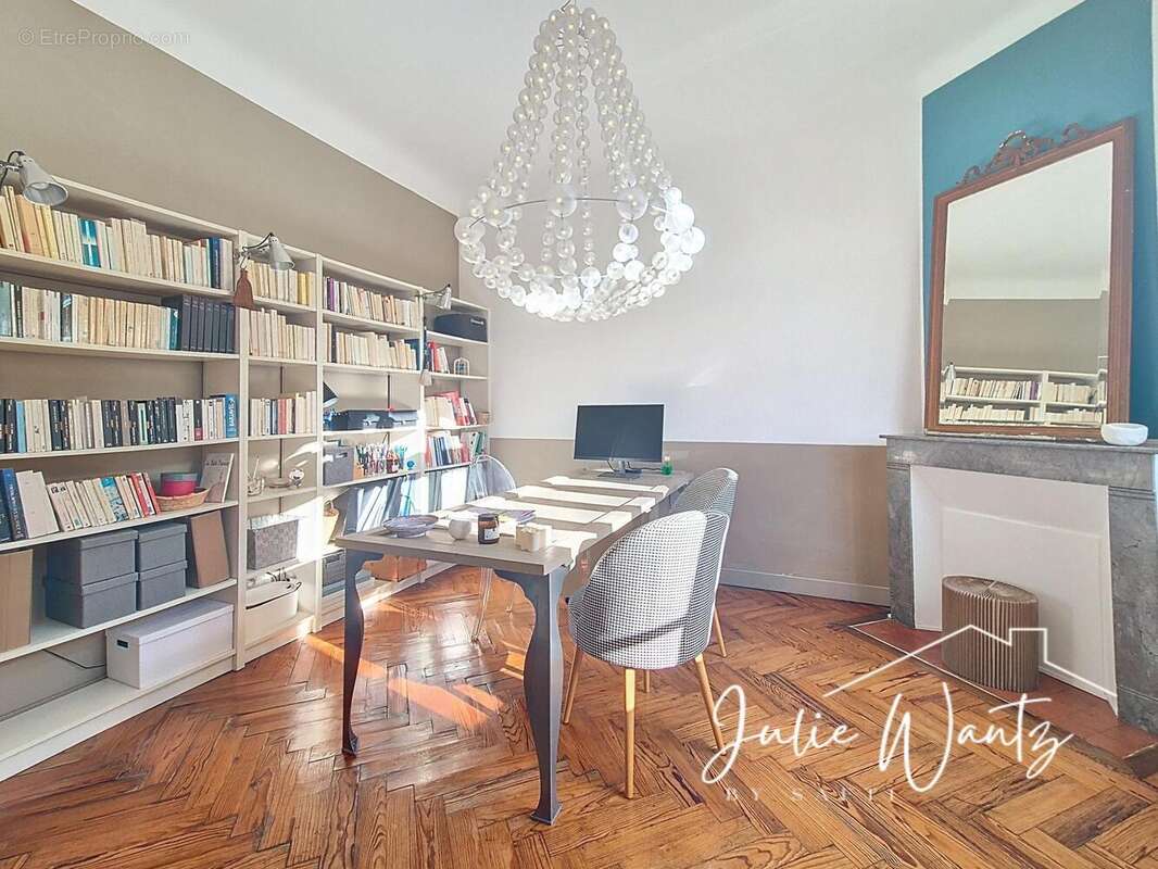 Maison 170 m² à Cubnezais  - photo 8