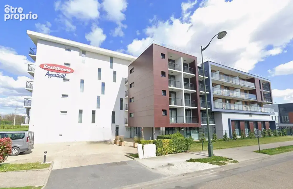 INVESTISSEMENT LOCATIF  CARRIÈRES-SUR-SEINE  Résidence d'Affaires Residhome Carrières La Défense - 7.14% de rentabilité - photo 16