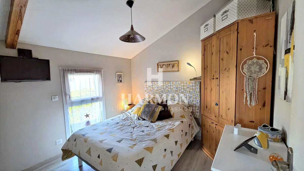 Maison à BASSUSSARRY