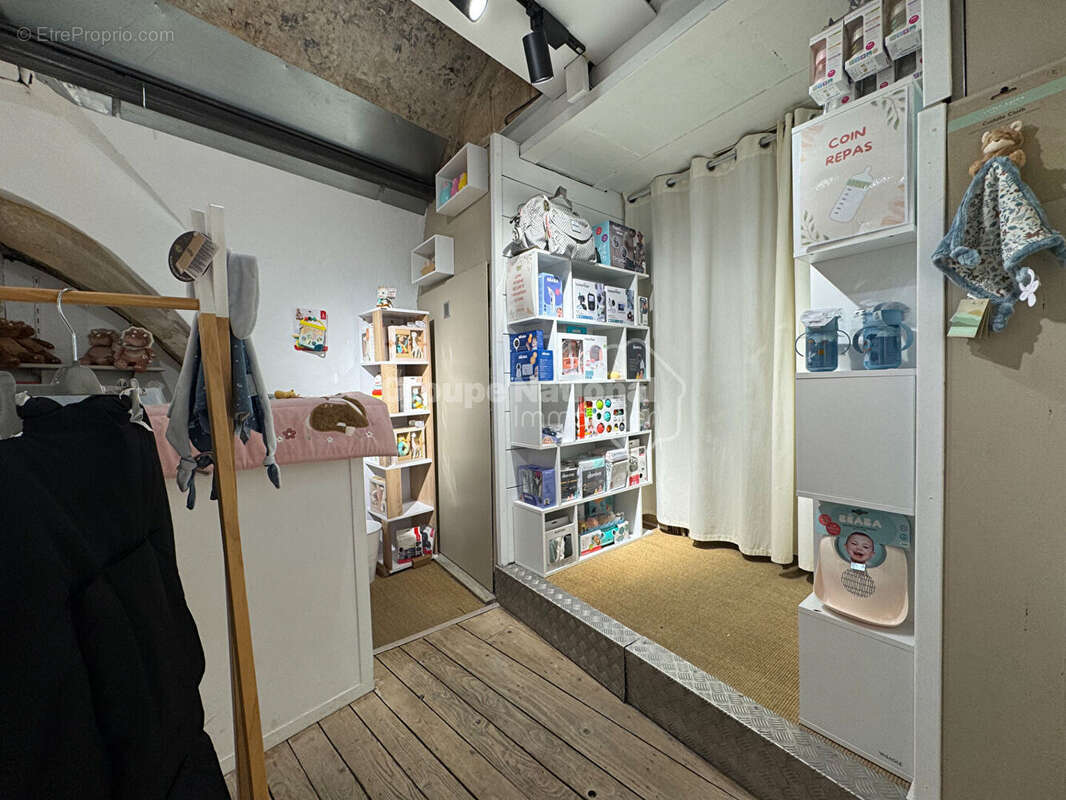 Commerce à SOMMIERES