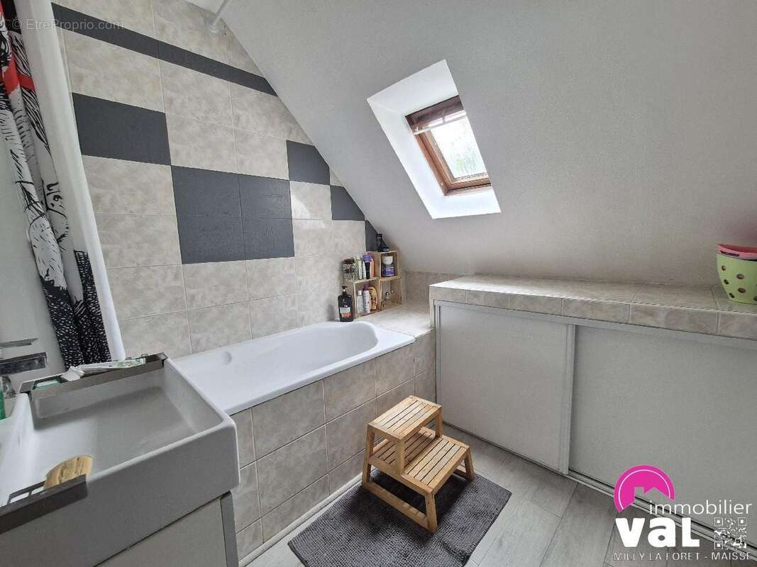 Maison à MALESHERBES