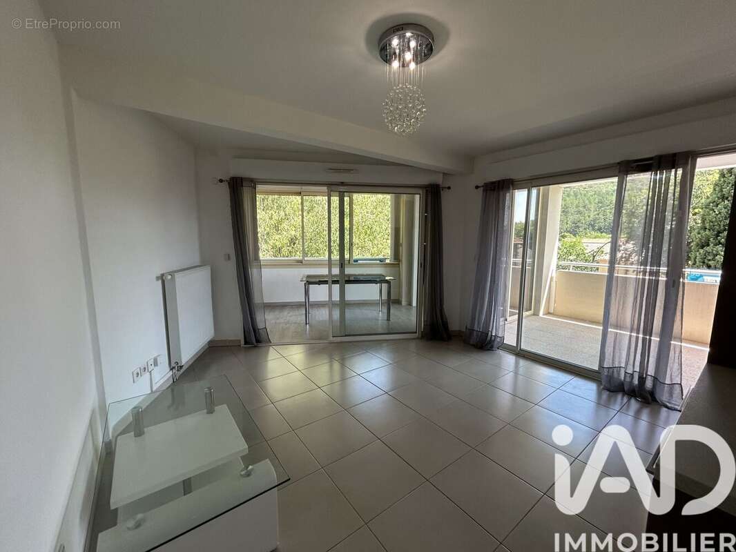 Photo 3 - Appartement à ORAISON
