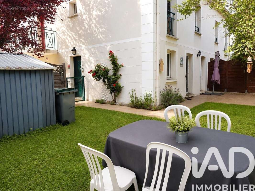 Appartement 77 m² à Villepinte  - photo 2