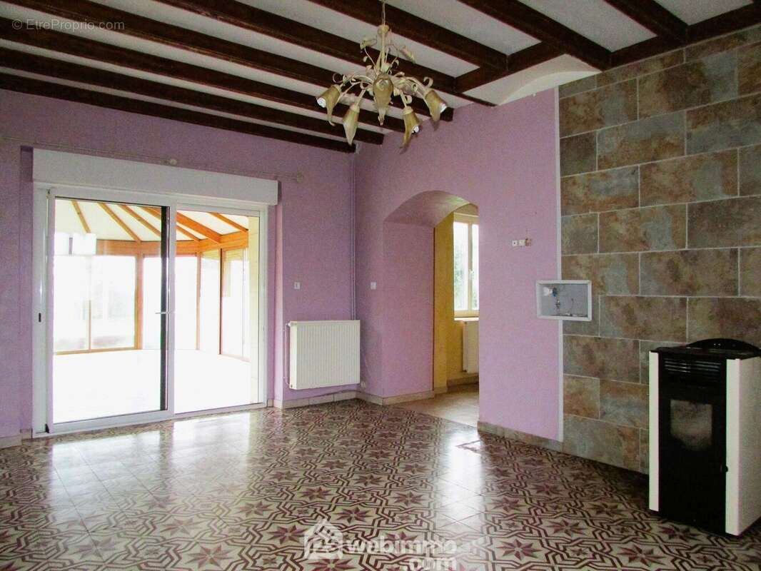 Maison 242 m² à Ceaux-En-Loudun  - photo 4
