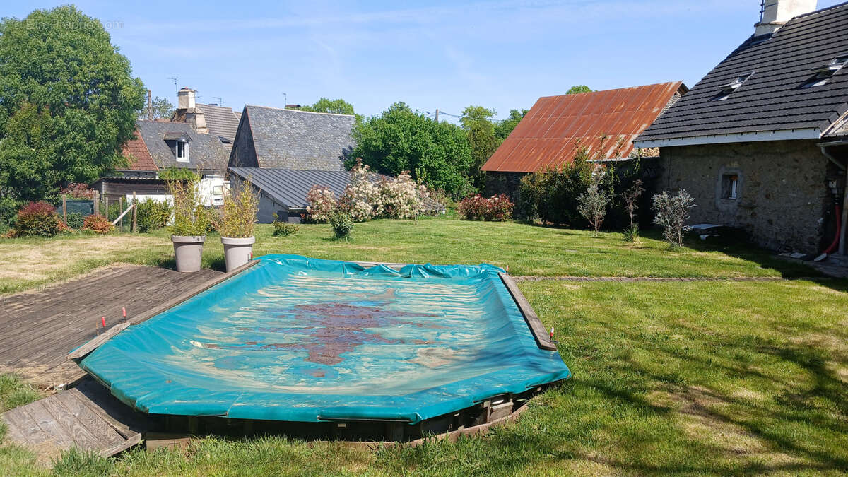 Maison à CHALVIGNAC
