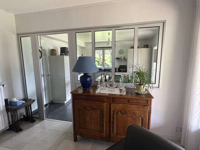 Maison 139 m² à Pugny-Chatenod  - photo 4
