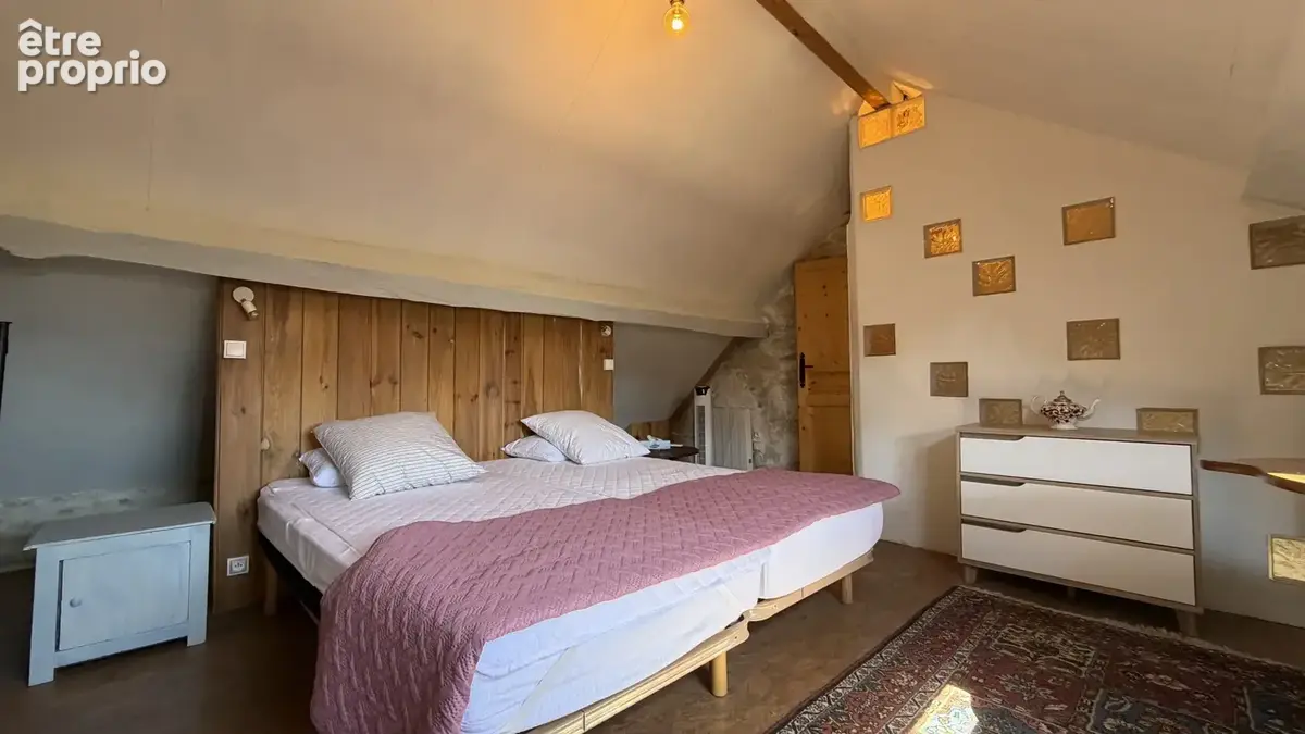 Maison avec activité de gîte   Dépendances et terrain clos - photo 10