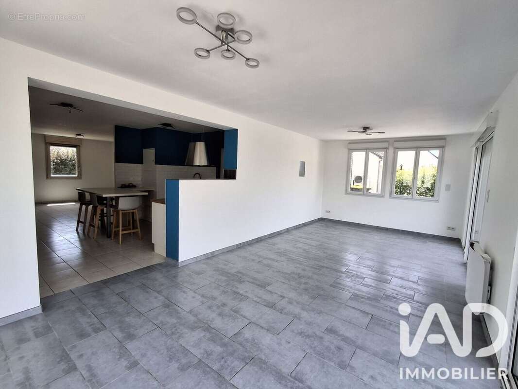 Maison 155 m² à Morand  - photo 3