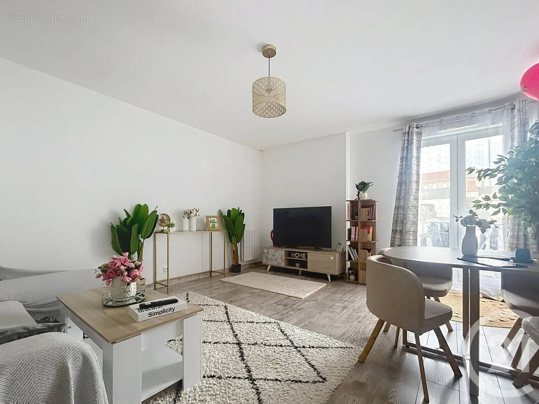 Appartement à MELUN