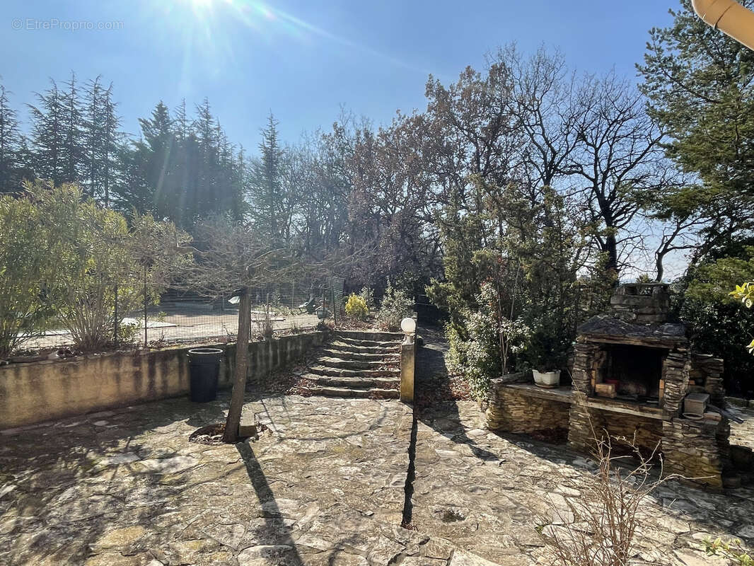 Maison à SAINT-ROMAN-DE-MALEGARDE