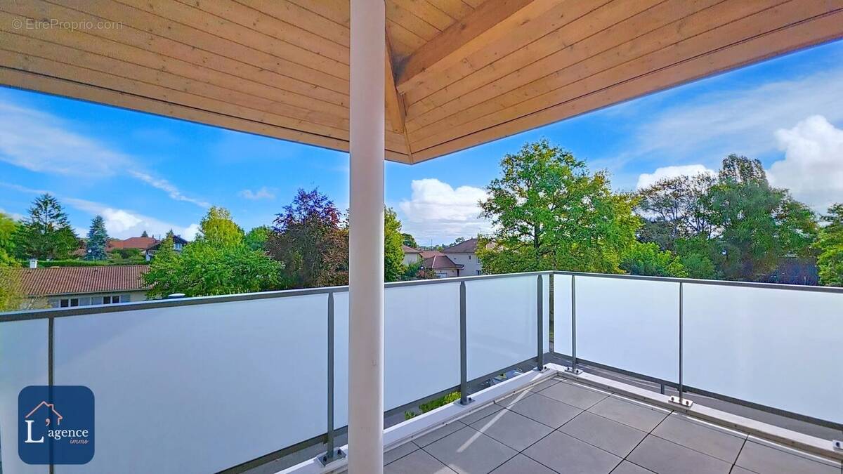 Appartement à SEGNY