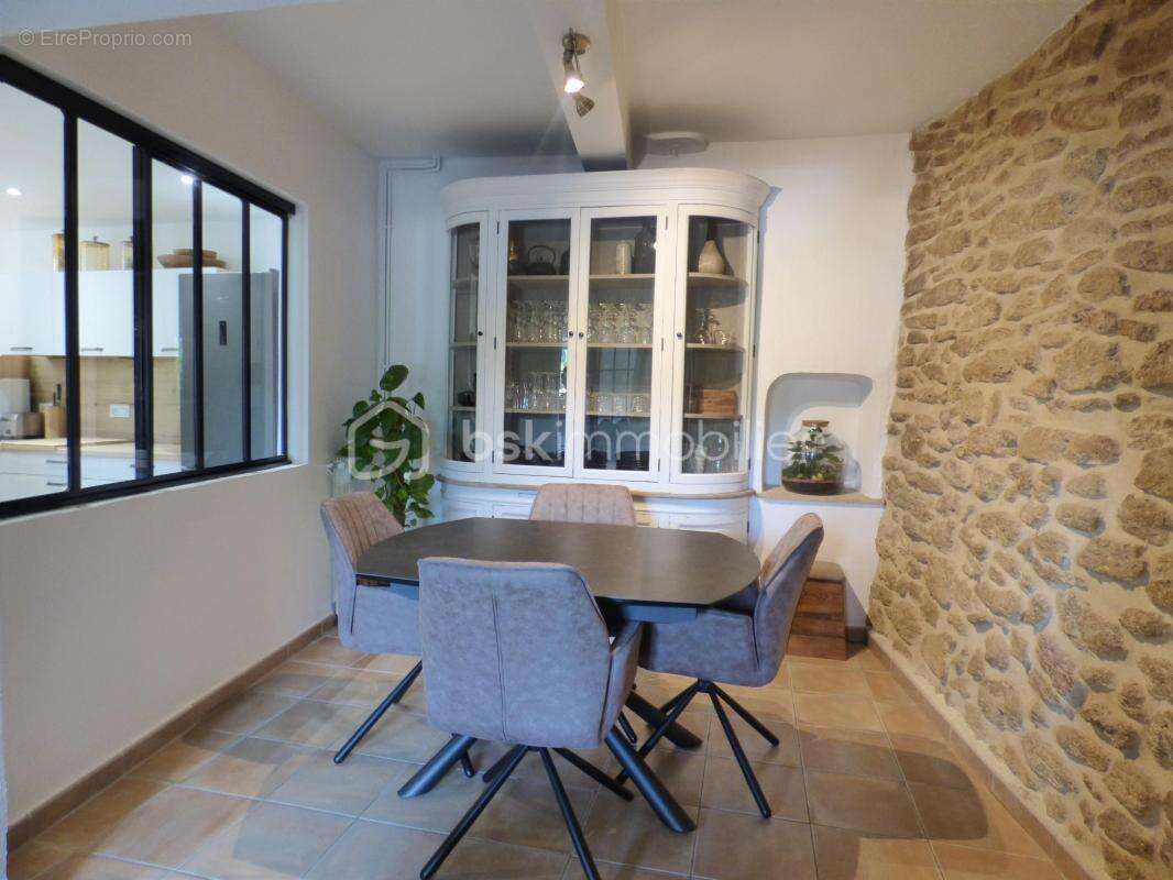 Maison à GRANS