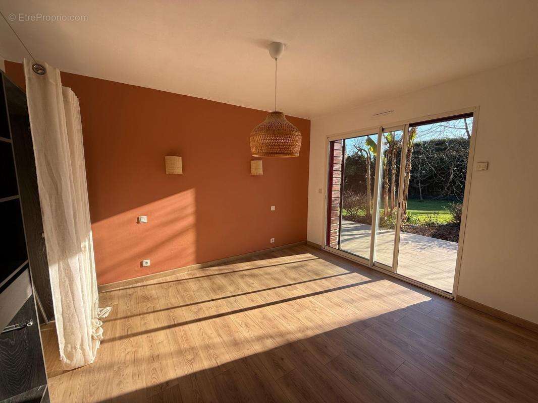Maison contemporaine - 4 chambres - grand jardin - photo 7
