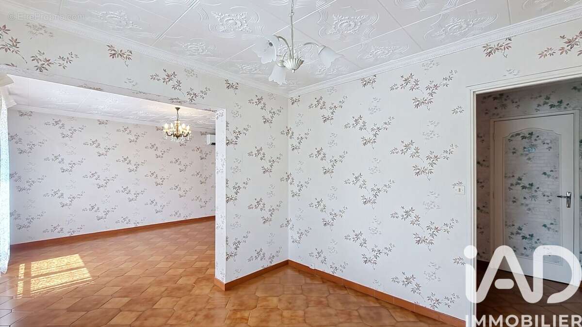 Photo 6 - Maison à VILLENEUVE-LES-BEZIERS